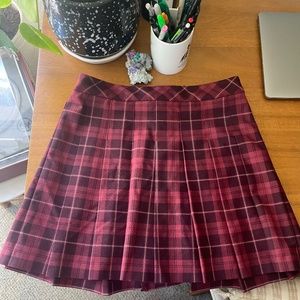 Sunday best ARITZIA, size 6 plaid mini